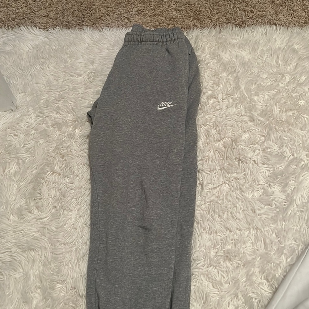 Gray women’s nike joggers